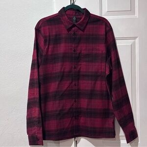 Lululemon Men’s Red Plaid Button Up Long Sleeve Flannel Shirt Size Large